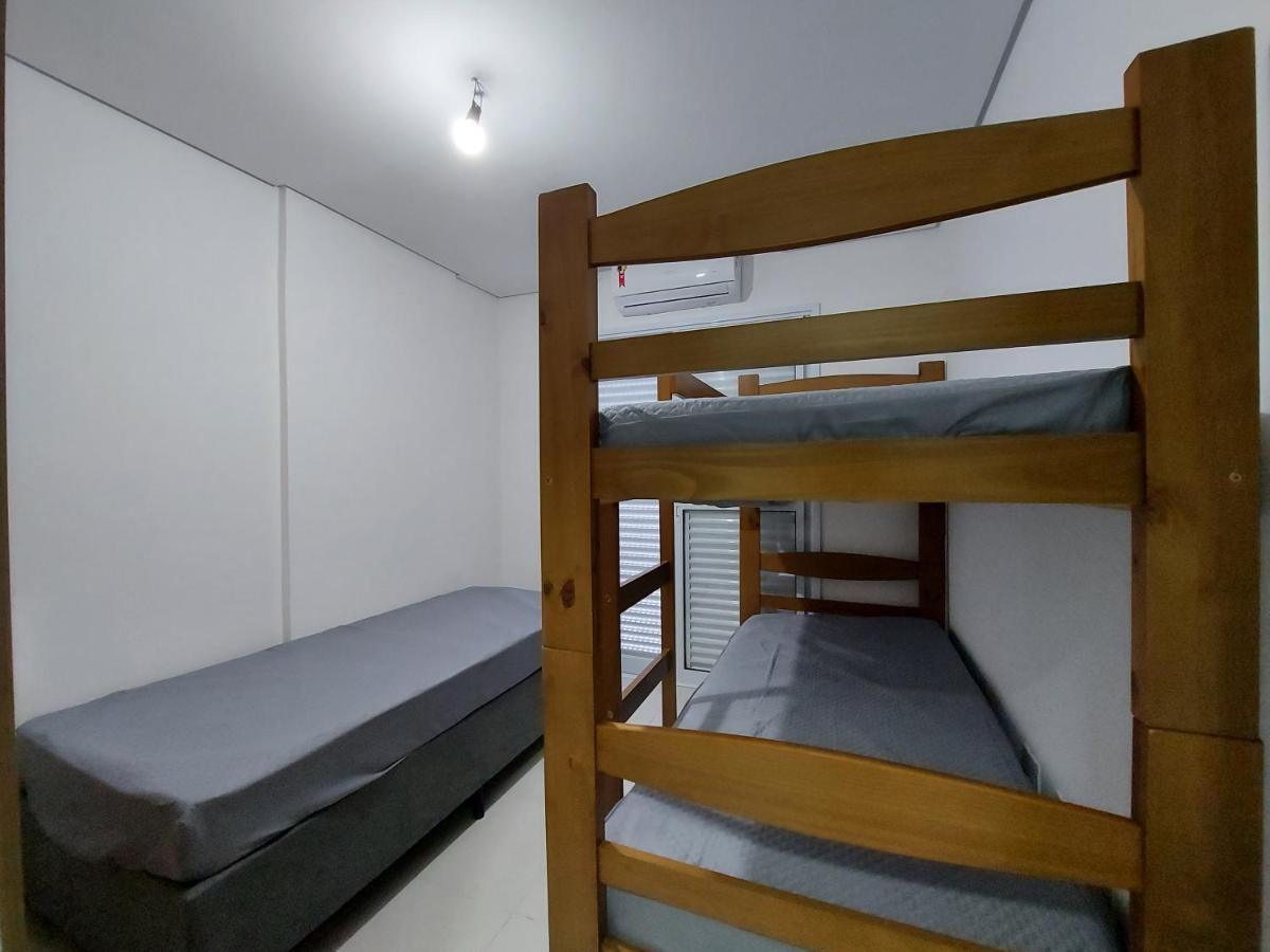 Apartamento perto da praia no Indaiá Bertioga Exterior foto